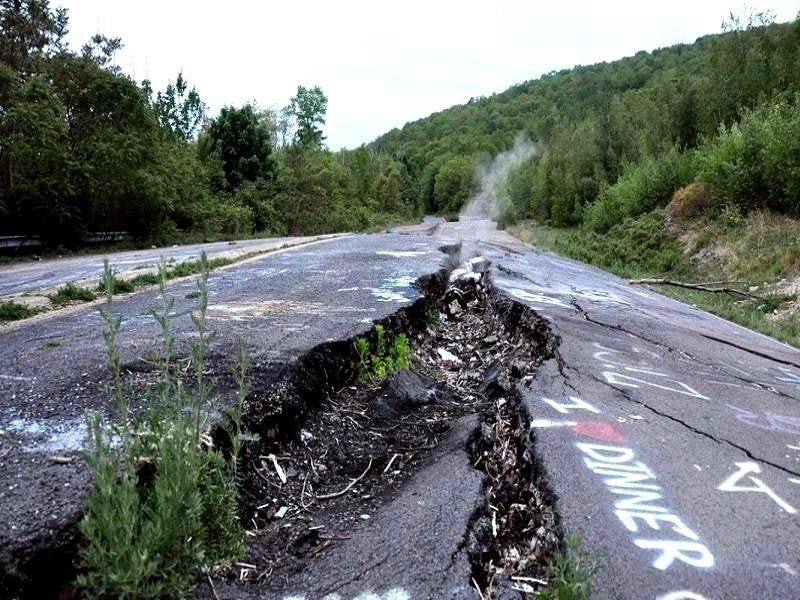 Η πόλη φάντασμα που «σκότωνε» τους κατοίκους της – Η υπόγεια φωτιά που καίει 55 χρόνια!